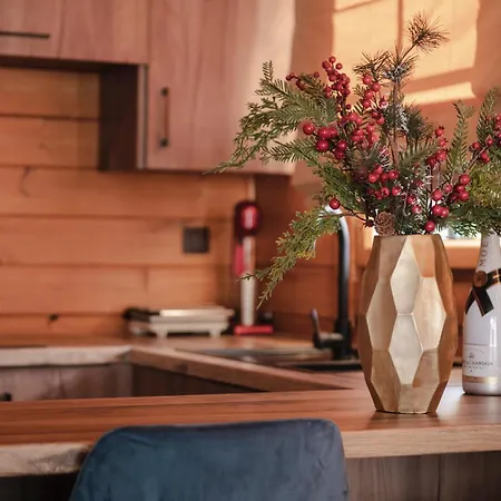 Cave - For Two Chalet *