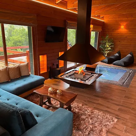 Σαλέ Cave - For Two *