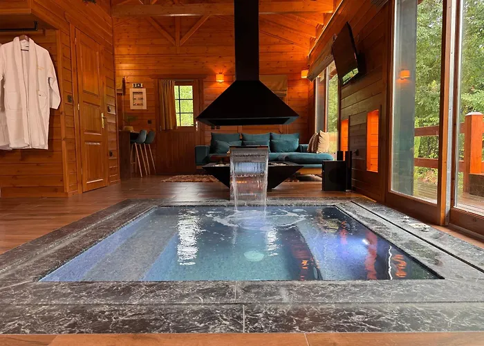 شاليه Cave - For Two Eptálofos